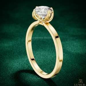Anillo de Compromiso Solitario con Diamante de Corte Brillante Redondo en Oro Amarillo para Mujer, Joyería Fina Clásica Lumera - Product Image 3