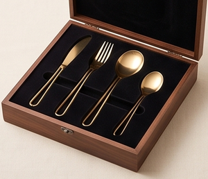 Ensemble de couverts modernes en acier inoxydable doré avec poignée en forme de boucle pour la table et la salle à manger - Product Image 4