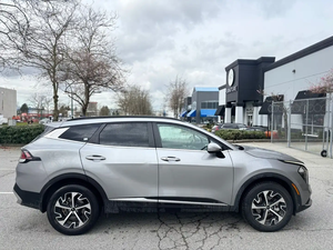 รถมือสอง KIA SPORTAGE ปี 2024 พวงมาลัยซ้าย สภาพดี สะอาด รถเดิมๆ - Product Image 2