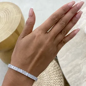 Pulsera de Diamantes Cultivados en Laboratorio con Corte Esmeralda de 19.5CT F/VS2, Oro Blanco de 14K, Certificado IGI, Chapado en Oro, Joyería de Lujo para Regalo de Boda - Product Image 5