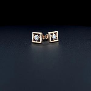 Pendientes de Diamantes Cuadrados Cultivados en Laboratorio en Oro Rosa - Product Image 2