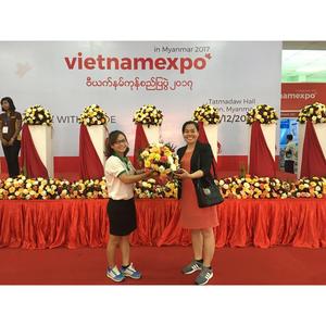 101.4 floz vinut Màu Đỏ dứa nước trái cây uống với chuối dứa nước trái cây tập trung OEM sản phẩm cho các đồ uống khác - Product Image 3