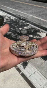 CONCEPTION Colgante Redondo Chapado en Oro y Rodio con Letra, Collar Personalizado para Fiesta Hip Hop, Joyería con Logotipo y Nombre Personalizados - Product Image 4