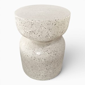 Mesa Auxiliar de Cemento y Terrazo con Forma de Reloj de Arena, Diseño Creativo y Personalizado, Resistente a la Intemperie, para Jardín, Balcón o como Mesa de Café - Product Image 5