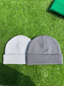 Unisex Adult Beanie Hat Solid Color Pink <b>Red</b> 100% Acrylic Flat Knitted Casual Winter Cap Beanies Manufacturers Custom Branding - Product Image 5