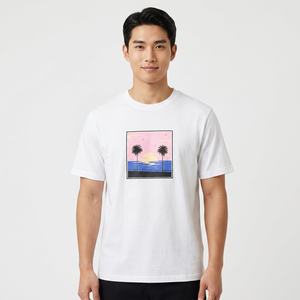 เสื้อยืดแขนสั้นสีขาวสำหรับผู้ชาย พิมพ์ลายพระอาทิตย์ตกดินรูปต้นปาล์ม ทรงปกติ คอกลม สไตล์ลำลอง - Product Image 4