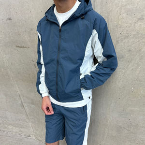 ชุดเสื้อกันลมแบบ 2 ชิ้นสำหรับเด็กทารกและเด็กเล็ก  แบบยูนิเซ็กซ์  ออกแบบสีสันตัดกัน  โลโก้สั่งทำได้  เป็นมิตรกับสิ่งแวดล้อม ระบายอากาศได้ดี  ใส่กลับด้านได้ - Product Image 4