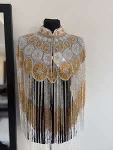 Cape d'épaule perlée en polyester pour femme avec franges, par COTTON COUTURE, idéale pour les soirées élégantes et les mariages - Product Image 2