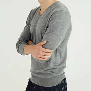 Sudadera de Manga Larga con Cuello en V para Hombre, Color Gris Otoñal, Suave, Transpirable, Corte Regular, Poliéster/Algodón - Product Image 2