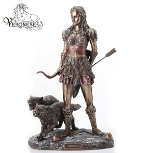 VERONESE DESIGN-SKADI HOME DECOR RESIN CRAFTS Figurine de luxe peinte à la main de la déesse nordique de la chasse hivernale et des montagnes - Product Image 1