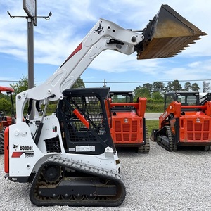 Chargeuse compacte sur chenilles Bobcat T590 durable, avec une excellente capacité de levage, un fonctionnement fluide et des performances fiables - Product Image 6