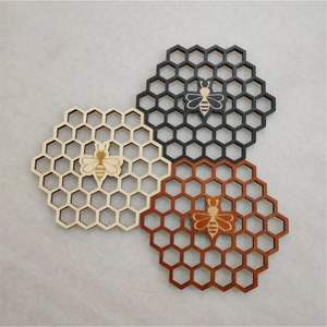 Sous-verres en bois ronds gravés au laser en gros, ensemble de sous-verres modernes en contreplaqué à motifs géométriques abstraits pour café, hôtel, bar - Product Image 2