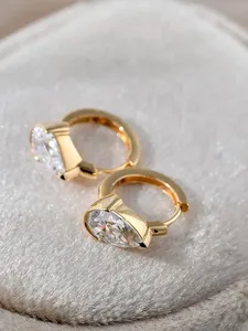 Pendientes de Aro con Diamantes en Forma de Pera en Oro Amarillo, Elegantes Pendientes de Lágrima para Novia, Joyería de Lujo, Regalo para Mujeres Elegantes - Product Image 3