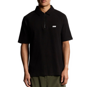 Polo de algodón premium con cremallera, color negro azabache, para hombre, transpirable, de punto relajado, informal, con logotipo personalizado y etiqueta privada. - Product Image 1