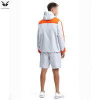 Precio al por mayor: Conjunto de 2 piezas con logo personalizado, sudadera con media cremallera y pantalón corto, corte ajustado, ropa deportiva informal de otoño para hombre