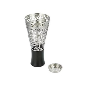 Brûleur d'encens en acier inoxydable avec base noire et découpes décoratives, diffuseur d'aromathérapie, utilisation toute saison - Product Image 5