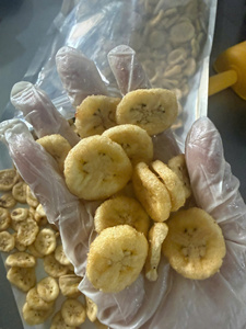 Vietnam <b>dried</b> Banana Chips Vacuum Fried Banana Chips Crispy <b>Dried</b> Banana Chips Sliced FD Process Sweet Vacuum Pack <b>Dried</b> Fruit - Product Image 2