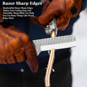 Cuchillo de Acero al Carbono para Cortar Heno, Cuchillo Utilitario Premium de Alta Resistencia para Exteriores, Hoja de Acero al Carbono Hecha a Mano, Mango Duradero y Resistente - Product Image 2