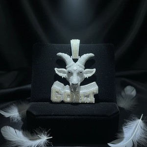 Colgante de Cabeza de Cabra Personalizado de Plata 925 Chapada en Oro con Diamante Cultivado en Laboratorio Certificado IGI, Joyería Fina Hip Hop para Hombre - Product Image 4