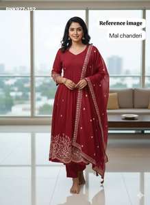 Última moda en ropa informal: Conjunto de Kurti, pantalón con bolsillos y Dupatta de Mal Chanderi de la mejor calidad con bordados. Proveedor mundial. - Product Image 2