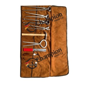 Juego de 12 Herramientas para el Cuidado de Pezuñas de Caballos - Kit Profesional para el Cuidado Equino con Estuche de Cuero - Product Image 4