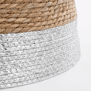 Decoración navideña sostenible hecha a mano Vietnam Seagrass falda de árbol de Navidad diseño Natural elegante para ocasiones festivas - Product Image 5