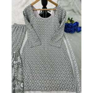 Hermosa ropa de fiesta para mujer Top Bottom y Fancy Dupatta Set - Product Image 5