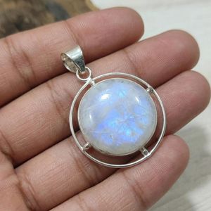 Pendentif Charme Tendance en Argent Sterling 925 pour Femme avec Pierre de Lune Naturelle et Sertissage Clos – Meilleure Vente - Product Image 4