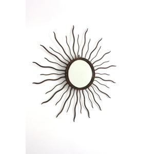 Espejo de Pared Ovalado de Hierro, Hecho a Mano, Ecológico, Duradero y Portátil, Diseño Moderno de Rayos de Sol, Arte Decorativo - Product Image 4
