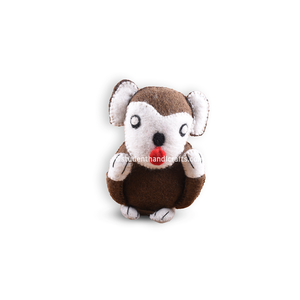 Lindo muñeco de mono de fieltro para decoración navideña y colección de juguetes - Product Image 1