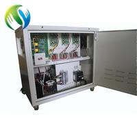 Régulateur de tension automatique triphasé en cuivre SVC AC Servo de Taïwan avec protection contre les sous-tensions 10-100 kVA 60 Hz Haute Performance