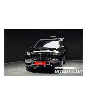 Mercedes-Benz Clase GLS Maybach GLS600 4MATIC Modelo de Septiembre de 2022 con 25.710 km, Caja de Cambios Automática, Volante a la Izquierda, Cámara Trasera - Product Image 3