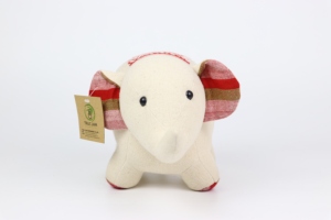 Juguetes de Peluche al por Mayor, Hechos a Mano, Brocado de Elefante Étnico Tailandés de Nghe An, Color Azul/Rojo, 15 cm de Altura - Product Image 2