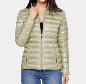 Best Selling Fashion Women Bubble <b>Crop</b> <b>Puffer</b> <b>Jacket</b> Breathable Embroidery Long Sleeve Winter Coat OEM Custom Branding Available - Product Image 4