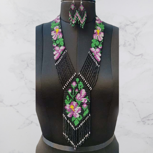Collier en perles de verre fait main en coton, dernières tendances de la mode féminine, artisanat de broderie par HF Crafts - Product Image 2