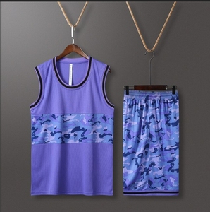 Conjunto de Camiseta de Baloncesto Amarilla Unisex, Camiseta sin Mangas, Pantalones Cortos con Cintura Elástica, 100% Poliéster, Transpirable, de Secado Rápido, para Verano - Product Image 3