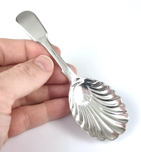 Decorative <b>Shell</b> Shaped Spoon Vintage Metal Salt and Spice Scoop for Kitchen Dining Table and Home Accessories - Product Image 5