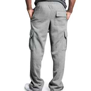 Pantalon de jogging cargo streetwear pour homme, multipoches, en molleton épais, coupe ample, en coton, avec logo personnalisé - Product Image 3