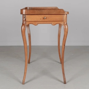 Tables consoles réglables en hauteur Nila Modern Luxury, en teck massif avec finition naturelle, pour salon de villa. - Product Image 3