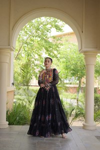 Vestido Étnico de Mujer de Manga 3/4 con Parches Kutchi en Jacquard de Georgette Sintética de Primera Calidad, para Todas las Temporadas, Calidad de Exportación - Product Image 6