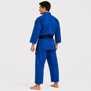 Kimono de karaté bleu personnalisé pour homme adulte, 100% coton, uniforme d'entraînement durable avec ceinture noire et logo frontal - Product Image 2