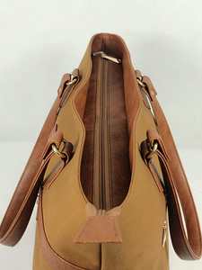 Sac fourre-tout avec poignées en similicuir PU, poche décorative sur le devant, sac à bandoulière élégant et réutilisable pour le shopping, fermeture éclair pour femmes - Product Image 5