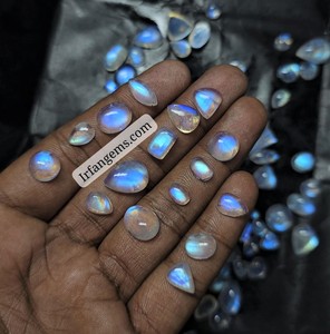 Lot de cabochons en pierre de lune arc-en-ciel de qualité supérieure, 100 % naturelle, pour la fabrication de bijoux en cristal MM - Product Image 1