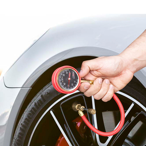 Kit de Desinflado Rápido de Neumáticos de Alta Resistencia Roadpower, Herramienta de Desinflado de Precisión con Botón de Liberación, Apto para Todos los Válvulas Schrader Estándar - Product Image 2