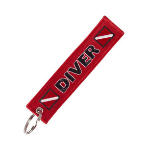 Llavero Bordado Personalizado con Reverso de PVC Suave, Logotipo y Diseño de Hilo Personalizados, Material Duradero para Equipos y Eventos - Product Image 2