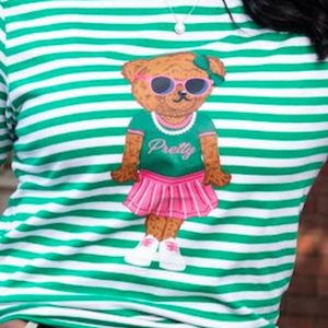 Camiseta Personalizada para Mujer con Rayas Blancas y Verdes, Gráfico de Osito de Peluche Bordado, Cuello Redondo, Manga Corta, Estilo Casual para Verano - Product Image 5