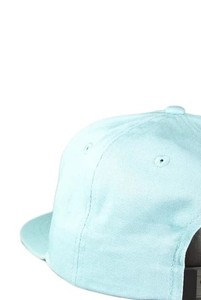 Gorra de béisbol de mezclilla con broche, bordado personalizado, ajustable, visera plana, estilo casual urbano, accesorio de moda al por mayor - Product Image 2