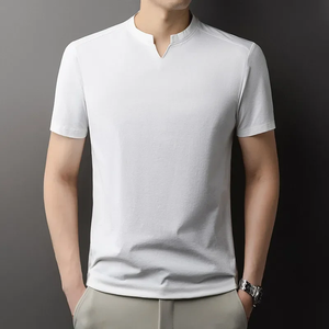Camiseta Coreana de Manga Corta con Cuello en V para Hombre, Color Sólido, Informal, Cómoda, Versátil, para Verano - Product Image 2