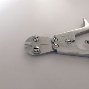 Coupe-fils de Kirschner orthopédique manuel 22 cm, pour broches Steinmann de 2,5 mm de diamètre, instrument chirurgical certifié CE DETAIN IMPEX - Product Image 2