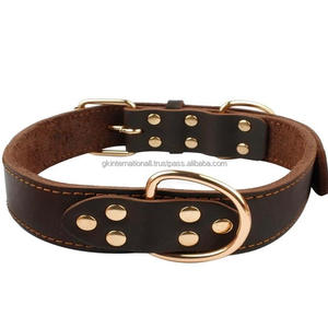 Collar de perro de cuero marrón remachado resistente para mascotas pequeñas y grandes con hebilla de metal ajustable de alta calidad y anillo en D - Product Image 3